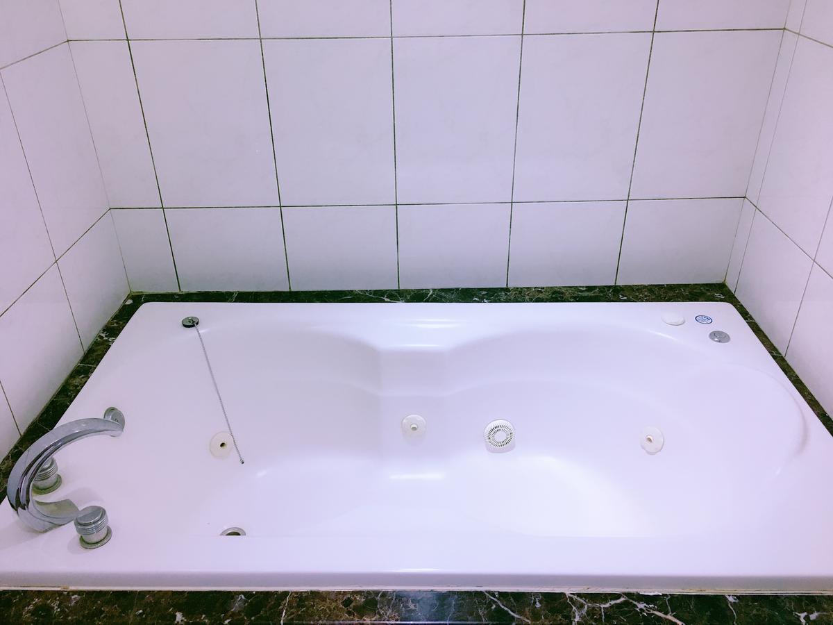 Meng Qi Hotel Тайбэй Экстерьер фото