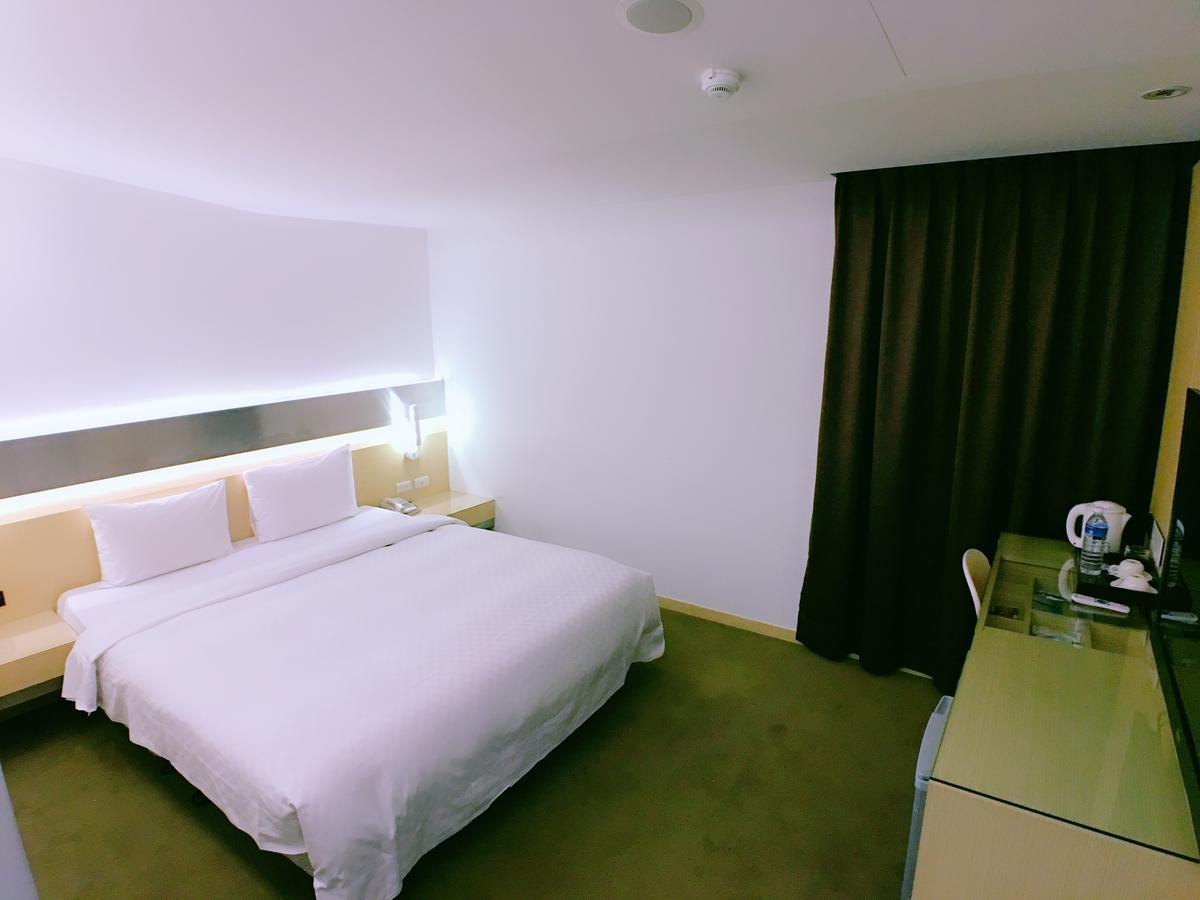 Meng Qi Hotel Тайбэй Экстерьер фото